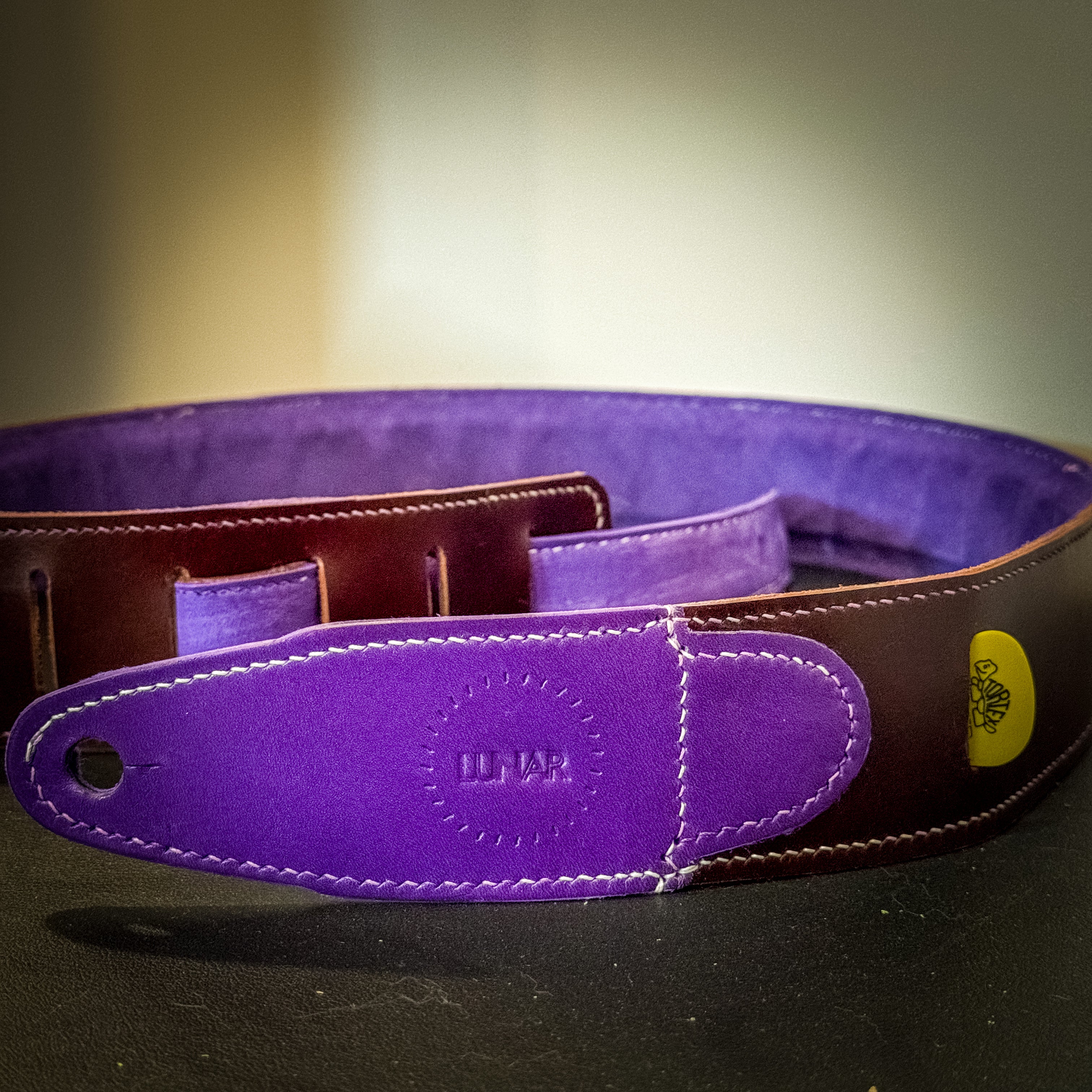 CUSTOM - Guitar strap