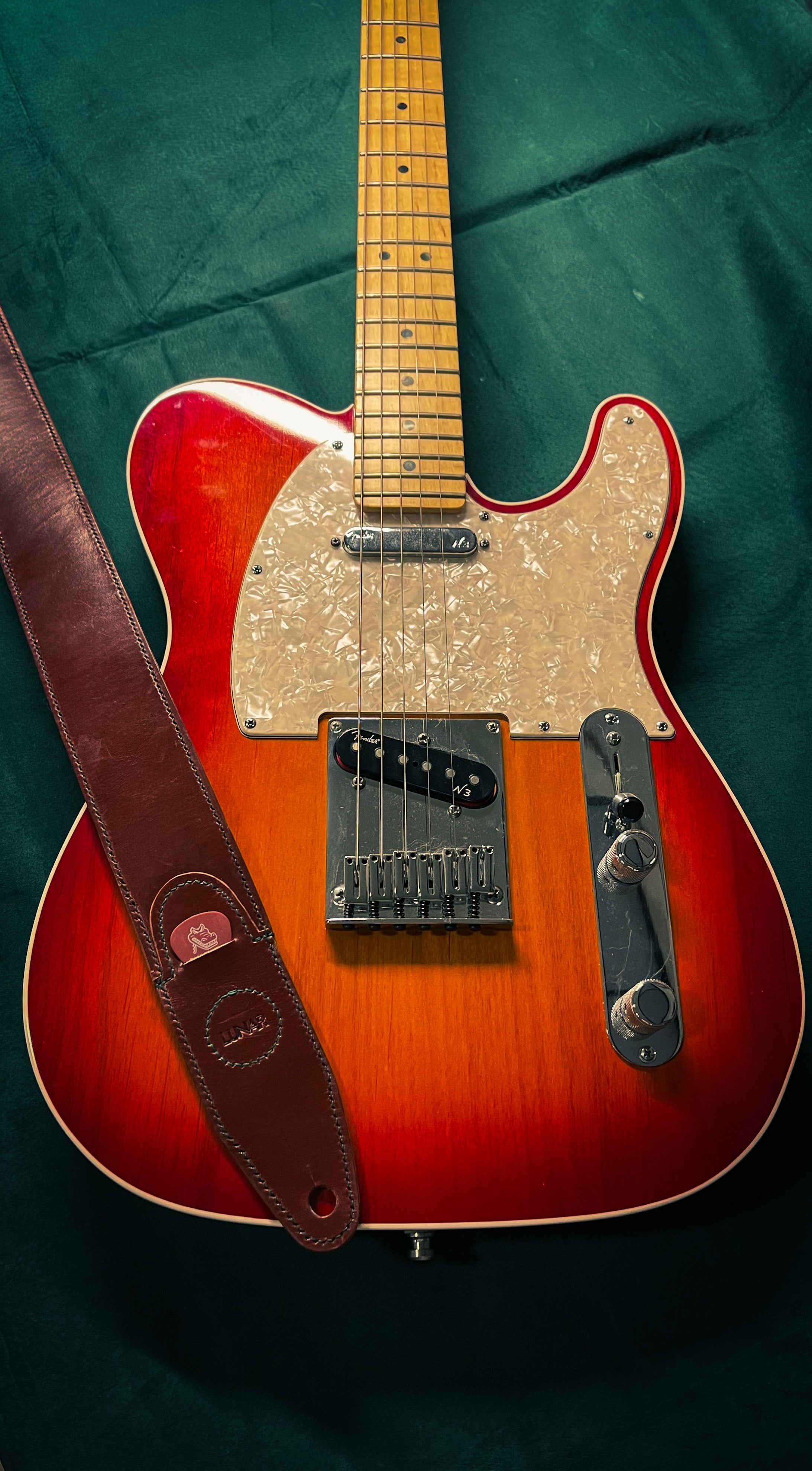 CUSTOM - Guitar strap