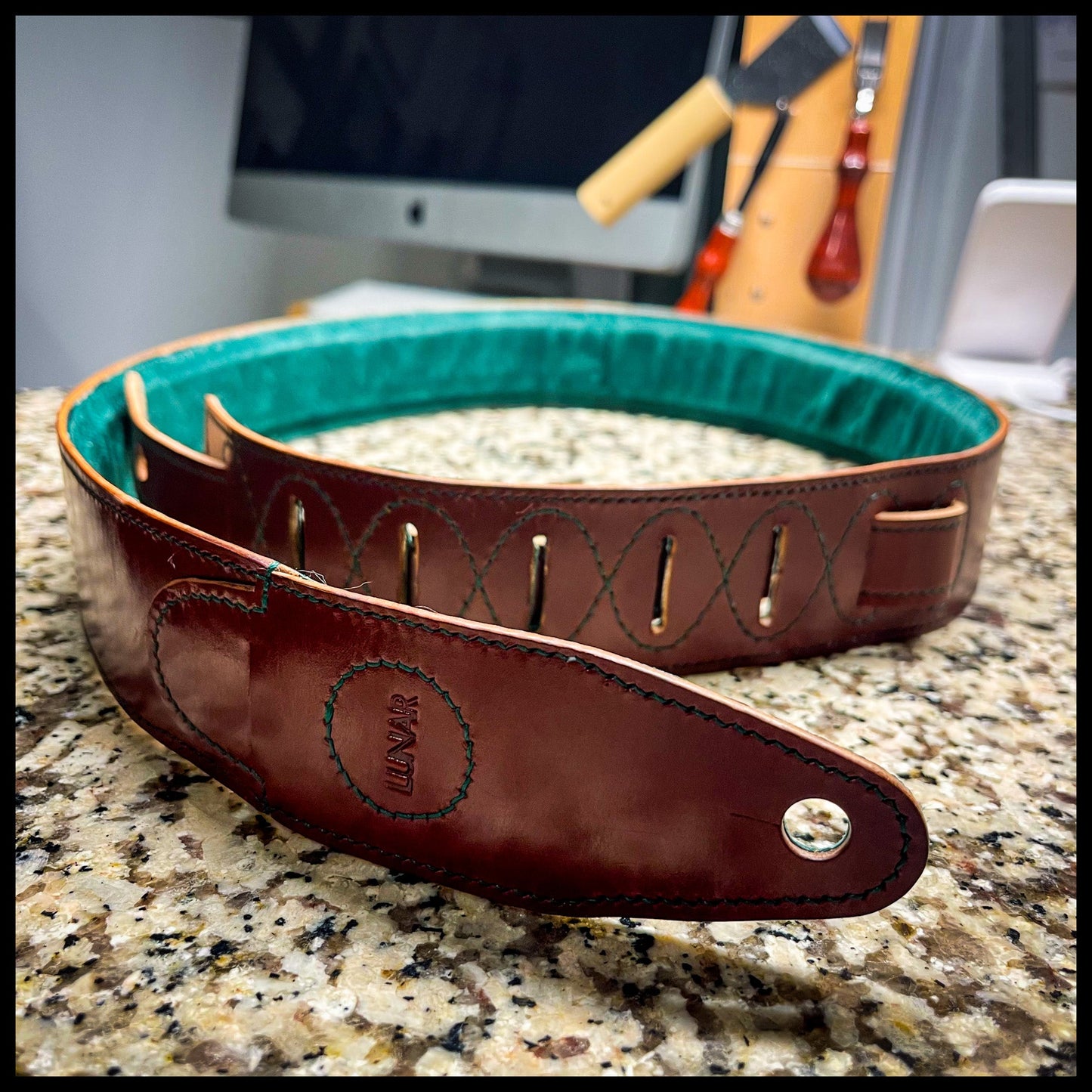 THE BUDDY Guitar Strap Pattern DIY LEATHERCRAFTING